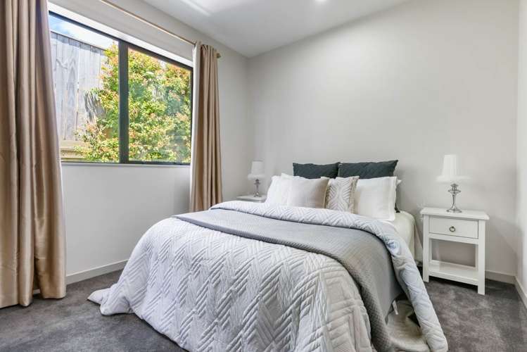 15 Tims Crescent Flat Bush_14