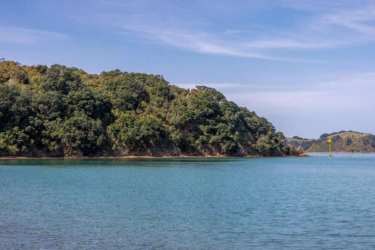 27 and 31 Hunterville Road Orapiu_10