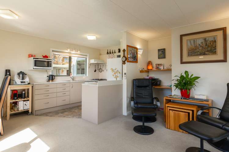 72 Moana View Road Waikawa_13