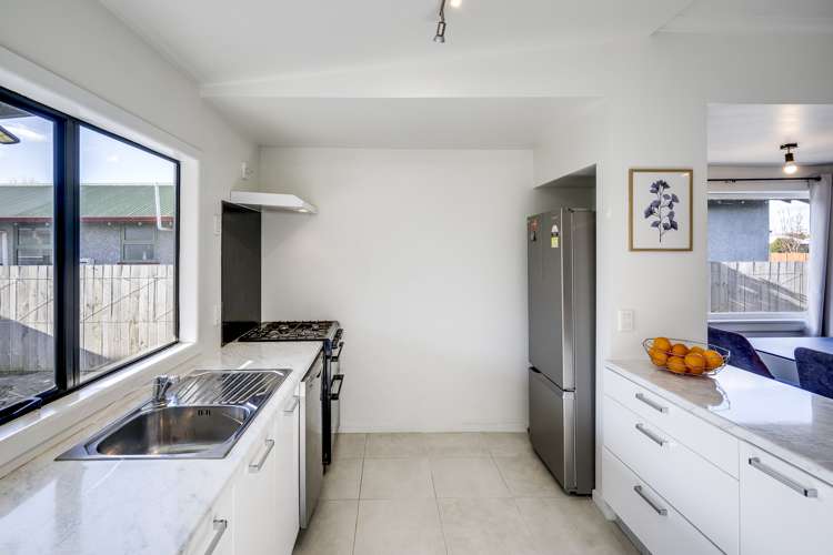 1022 Konini Street Mahora_11