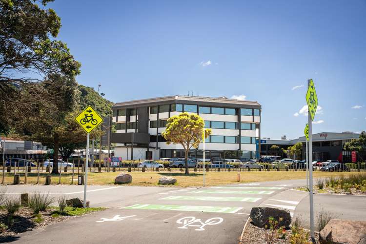 10 Hutt Road Petone_15