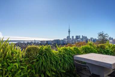 701/8 Hereford Street_4