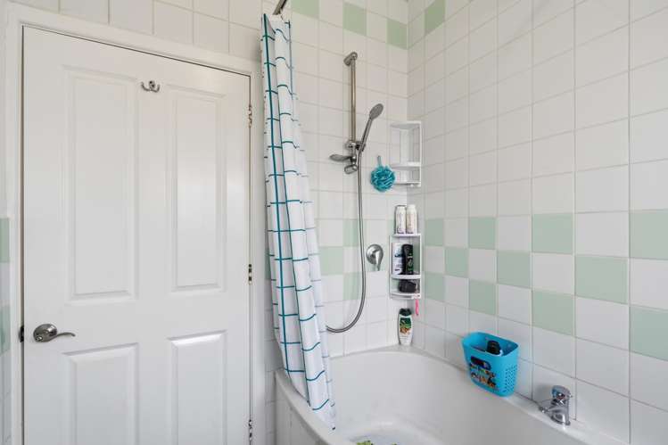 172 Venus Street Strathern_14