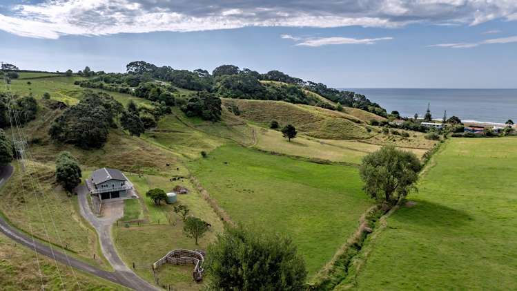 70A Thompson Road Waiotahe_35