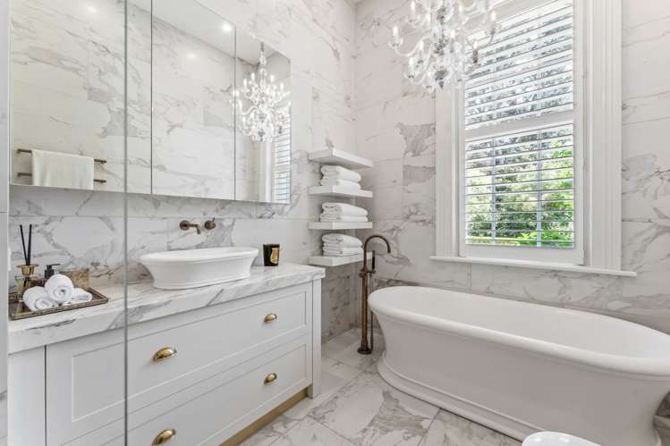 33 Arney Crescent Remuera_21