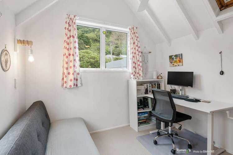 183a Sutherland Road Lyall Bay_9