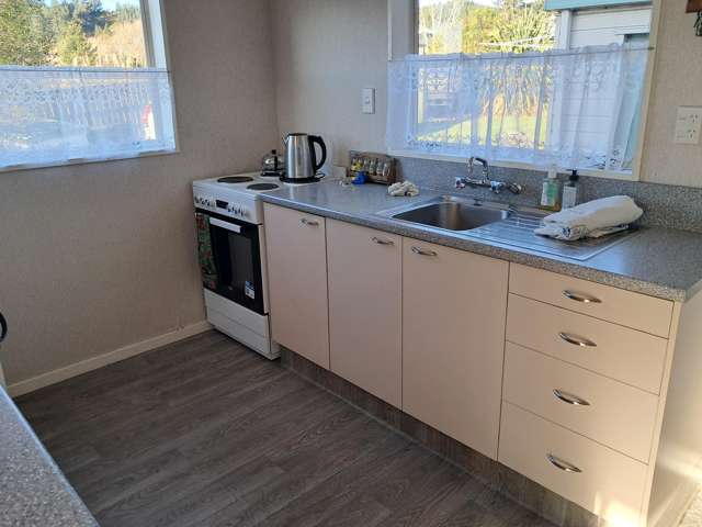 84 Salcombe Street Kaitangata_1