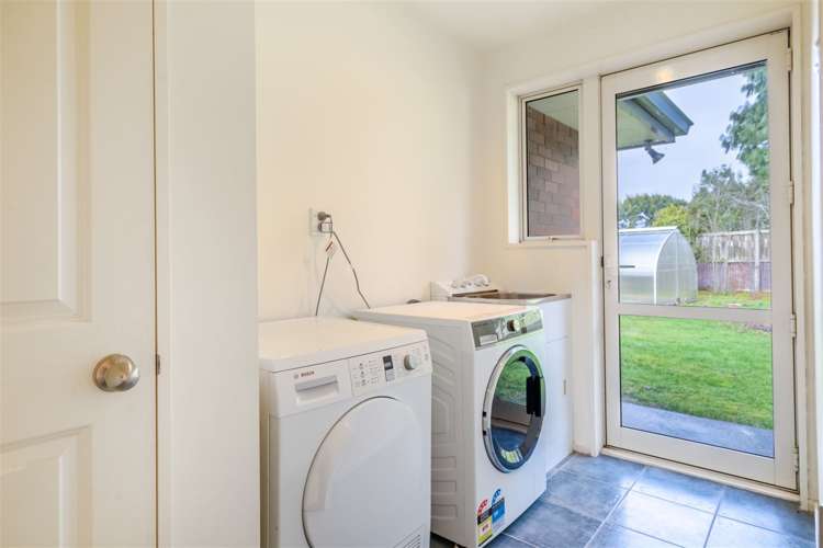 140 Grant Road Otatara_13