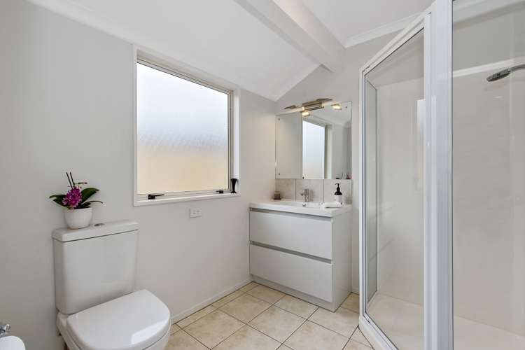 19 Palliser Drive Huntington_10