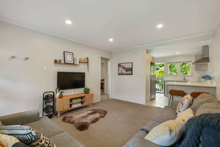 2/40 Eskdale Road Birkdale_26