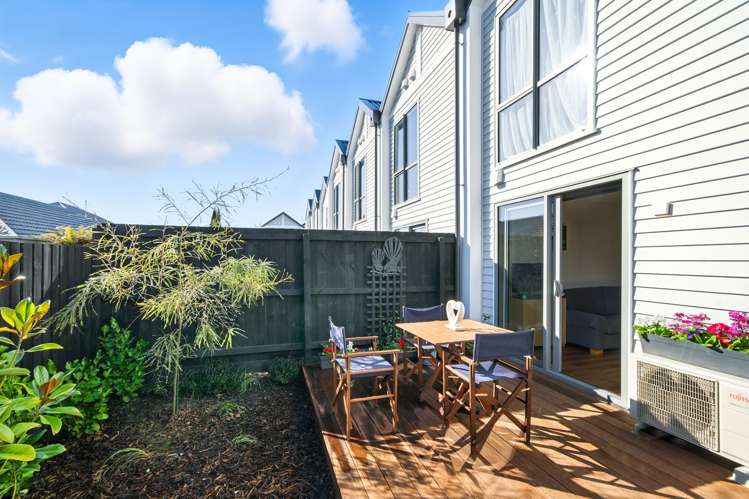 10/29 Bampton Street Burwood_4