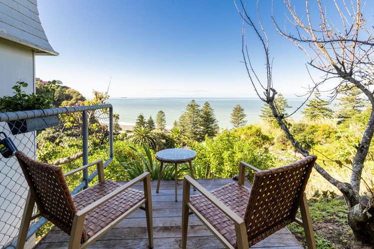 18 Hukarere Road Bluff Hill_37