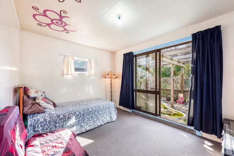 31 Polstead Road Stoke_13