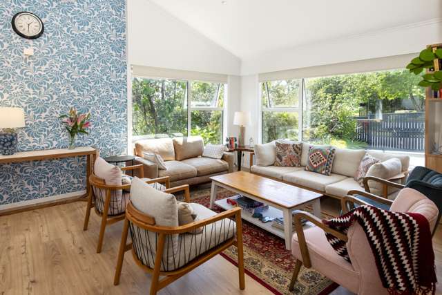 12 Cheriton Road Mellons Bay_2