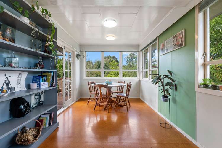 211 West Parkdale Street Tokoroa_9