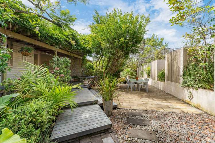 47 Wyoming Avenue Murrays Bay_11