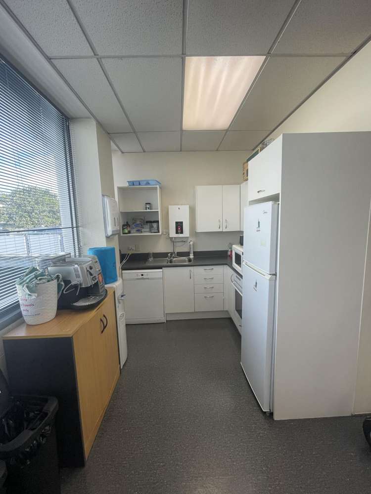 Tenancy A/2 Robert Street Ellerslie_7