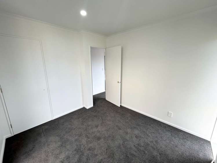 2/14A Keeling Road Henderson_8