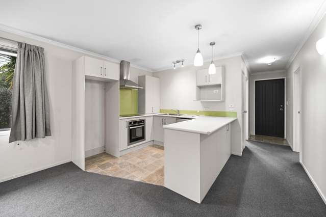 1/240 Old Farm Road Hillcrest_3
