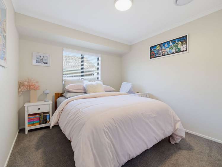 133 Mountain Road Mangere Bridge_13