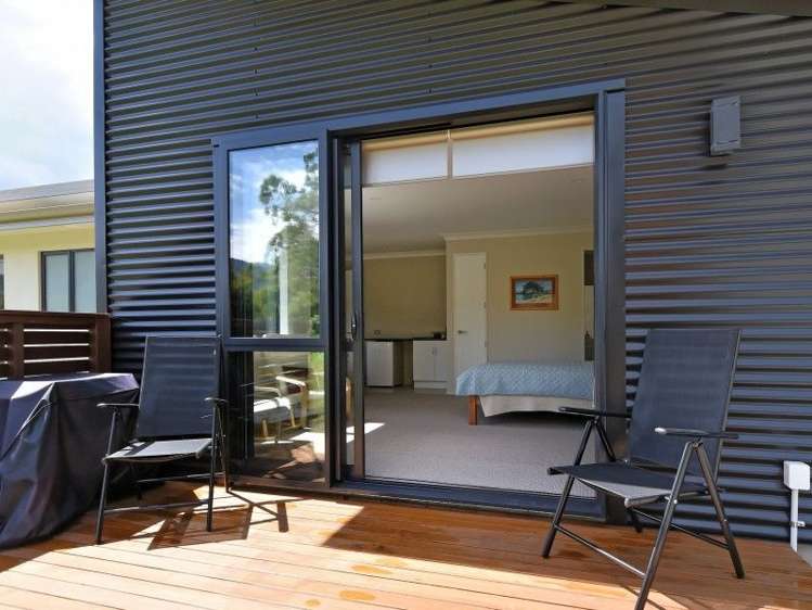 29 Newhaven Crescent Marahau_23