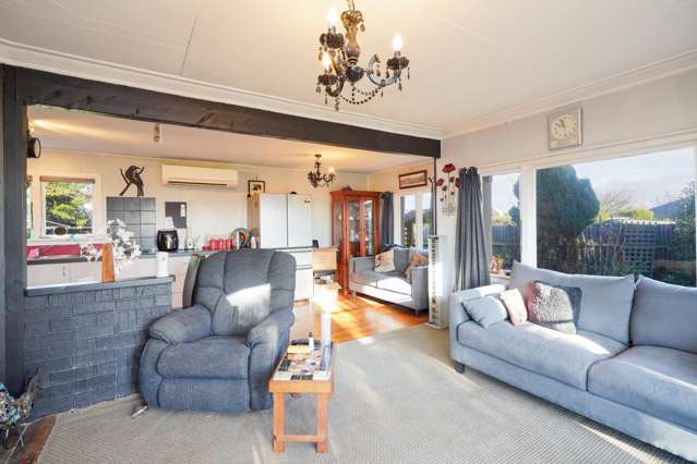 652 Tweed Street Newfield_4