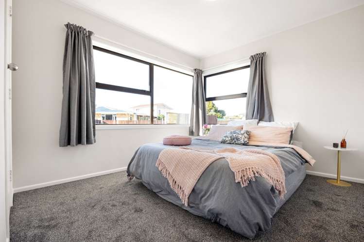 98 Bruce Avenue Glenview_11