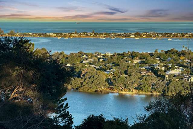 Private Waterfront Retreat