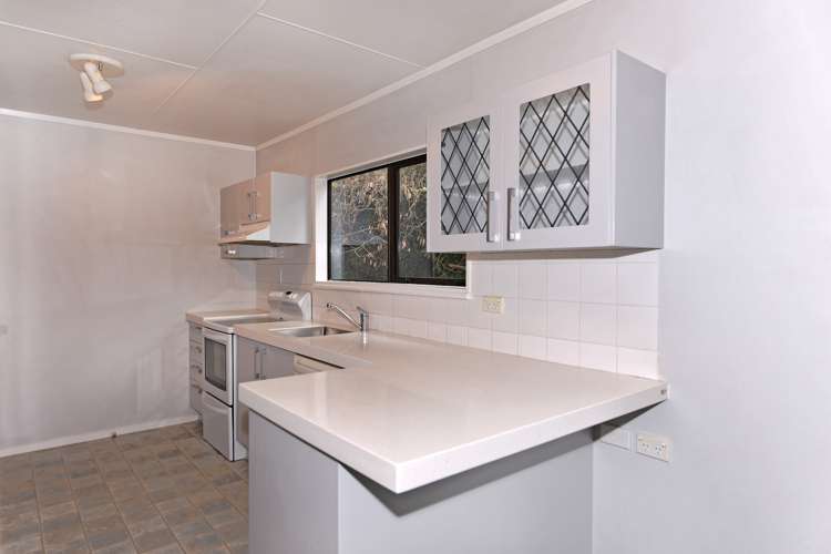 1/12 Waterdale Way The Brook_9