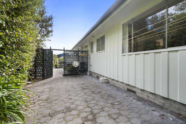 5B Ongo Road Hunterville_28