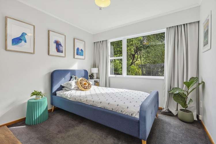 21 Waikare Street Karori_18