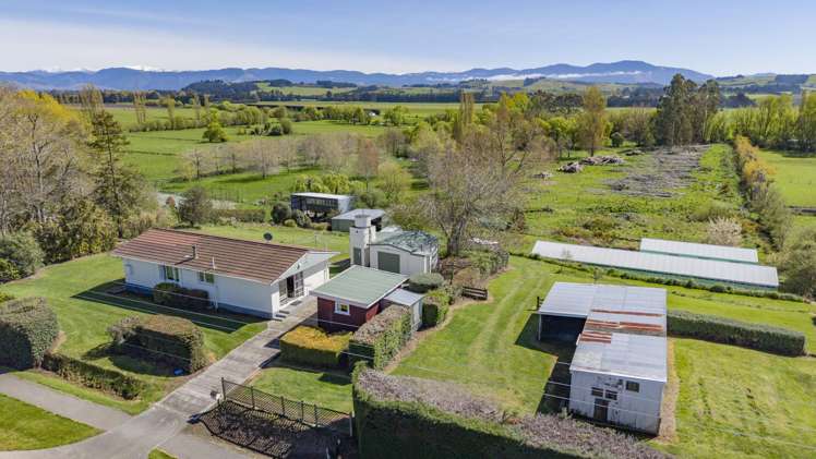 1764 Cust Road Cust_40