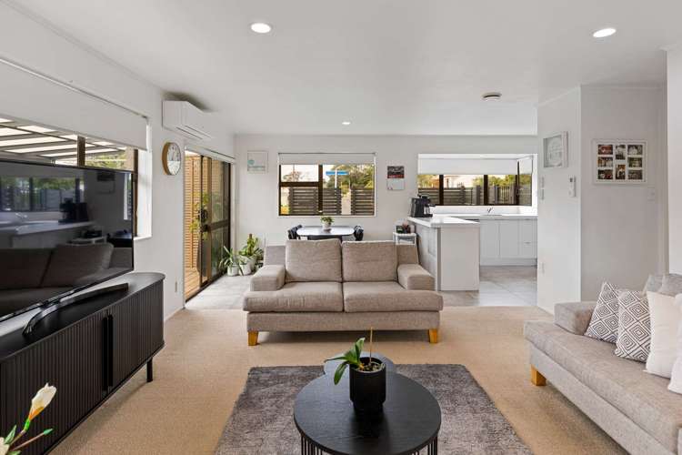 8 Queens Road Glen Avon_5