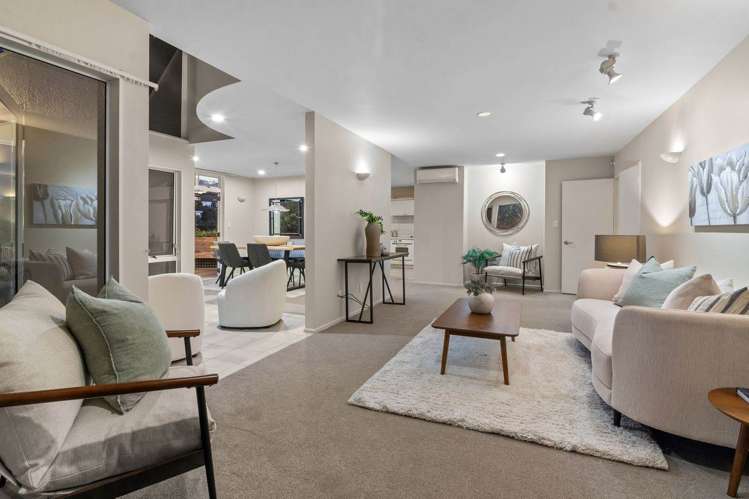 2/99 Hebron Road Waiake_15