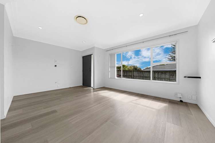 3/96 Titirangi Road New Lynn_11