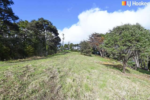 Secluded and Elevated Land near the Coast