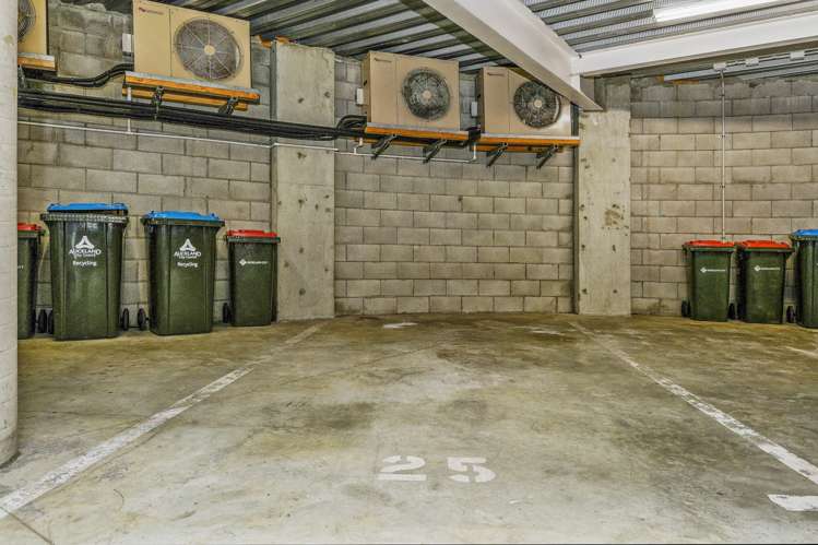 25/39 Pitt Street Auckland Central_11