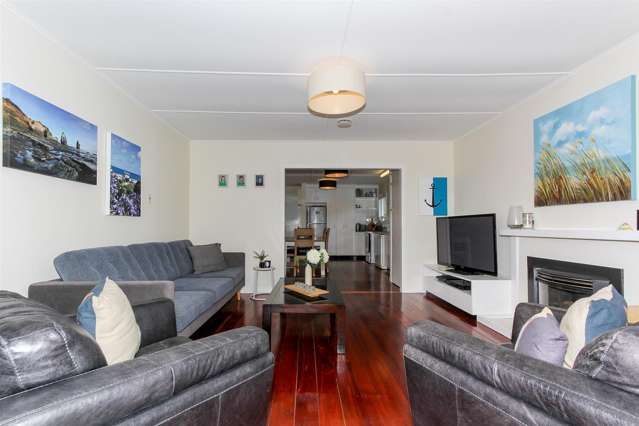 18 Karaka Street Merrilands_2