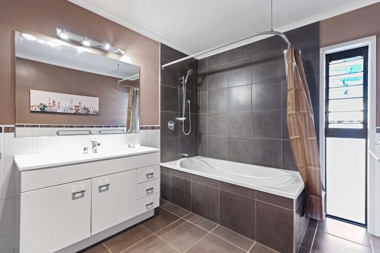 47 Danny Place Pyes Pa_19