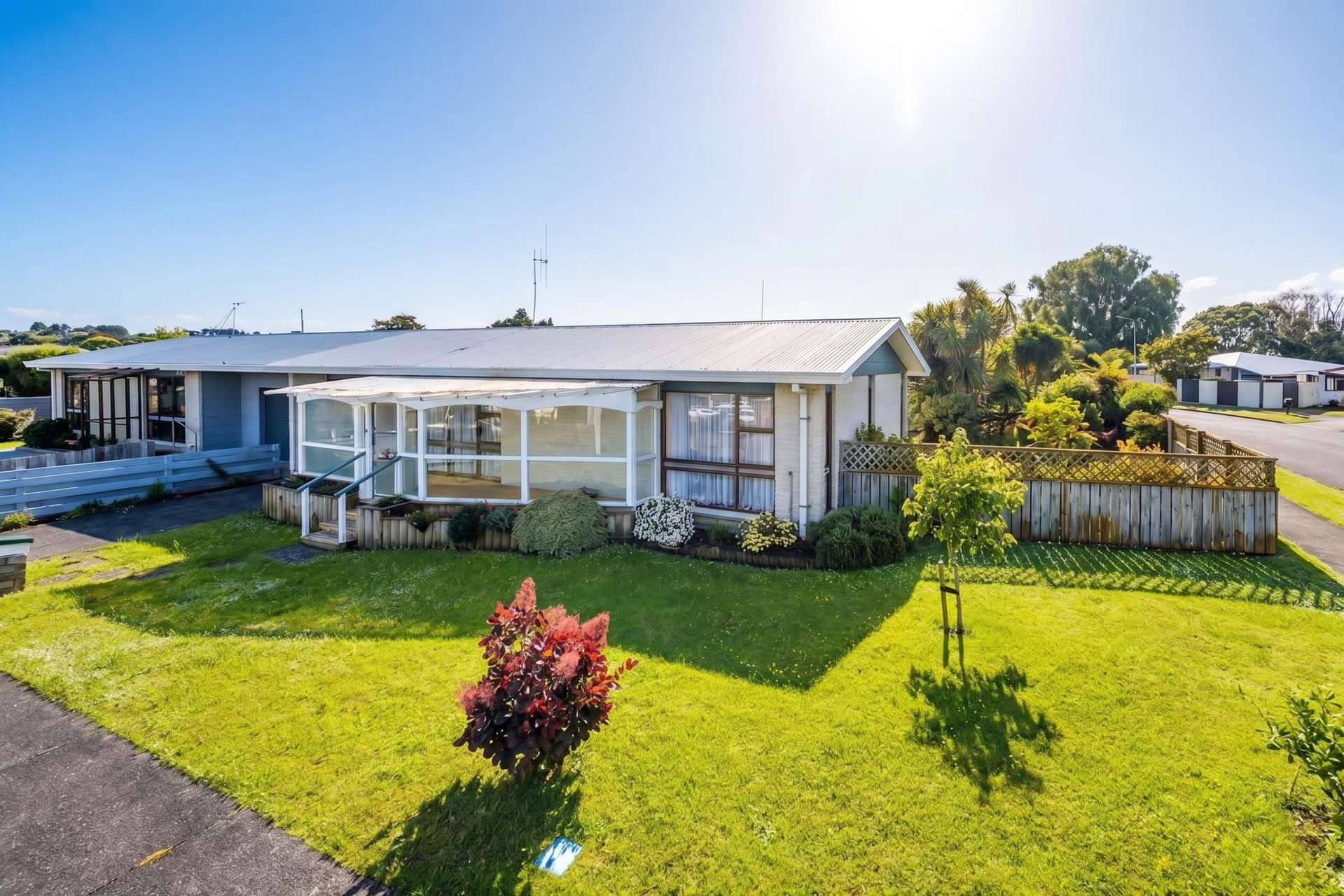21 Sandstrom Grove Feilding_0
