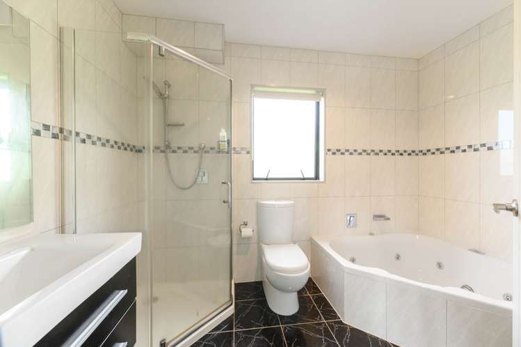 99a Awaroa Road Sunnyvale_23