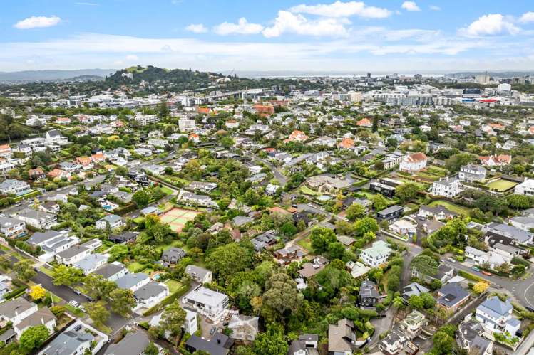 18 Warrington Road Remuera_29