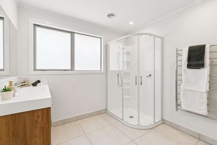 3 Saint Aidans Way Tawa_11