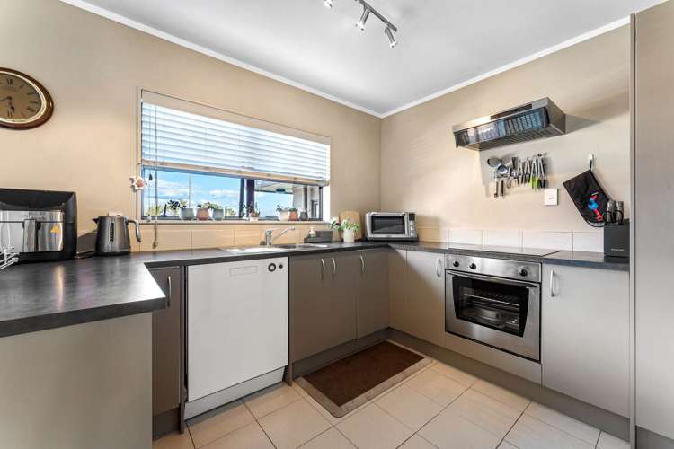 9 Stockton Place Glendene_13