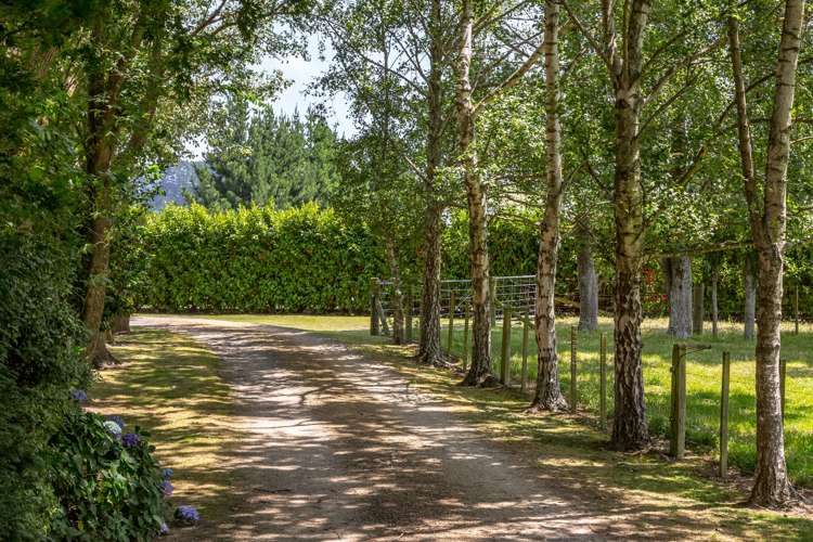 51 Short Road Pahiatua_15