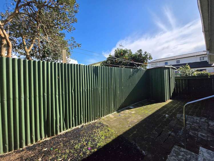 2/29A Hoteo Avenue Papatoetoe_13