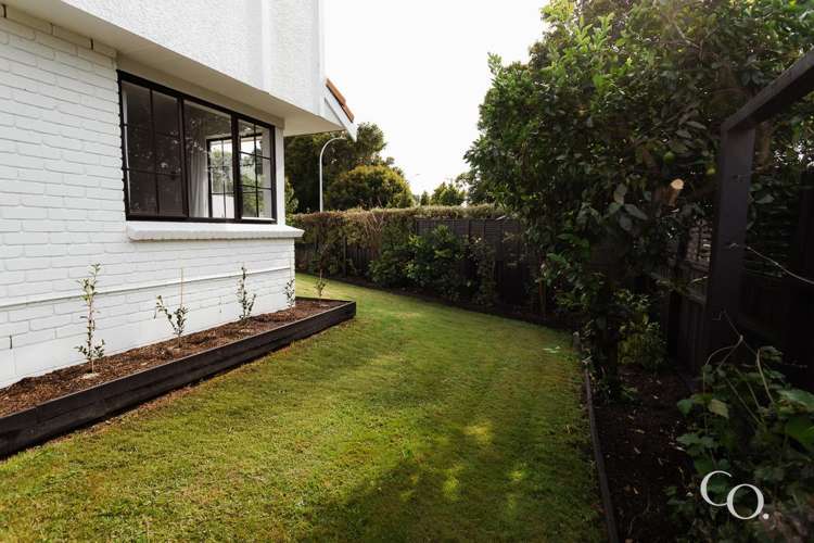 68A Hammond Street Hairini_16