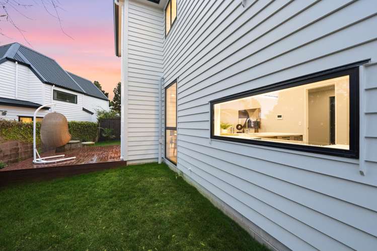 8c Catalina Crescent Forrest Hill_22