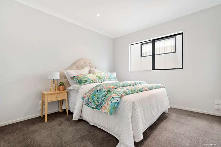 55 Norwood Drive Flat Bush_8
