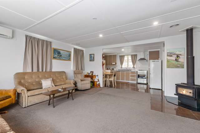 2 Linton Place Tokoroa_2